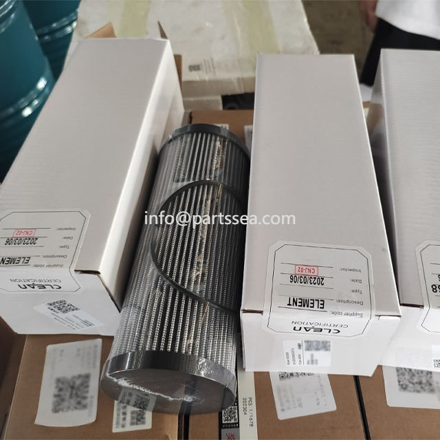 CLEAN hydraulic filter for Sany excavators