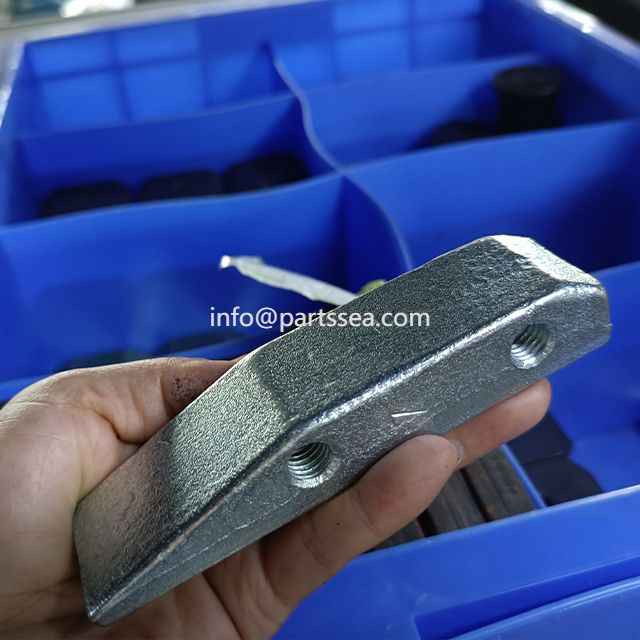 Zoomlion crane outtrigger side rear lower sliding block